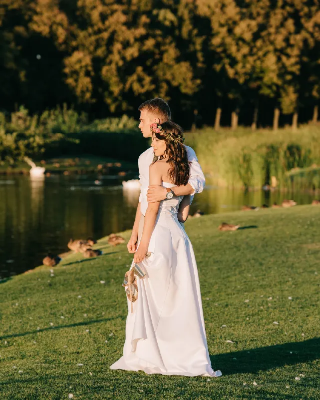 Vowly New Zealand Wedding Photography and Video. Professional wedding photography and videography based in Queenstown, Wanaka, and Christchurch. Capturing natural, candid moments and stunning destination elopements available South Island-wide.